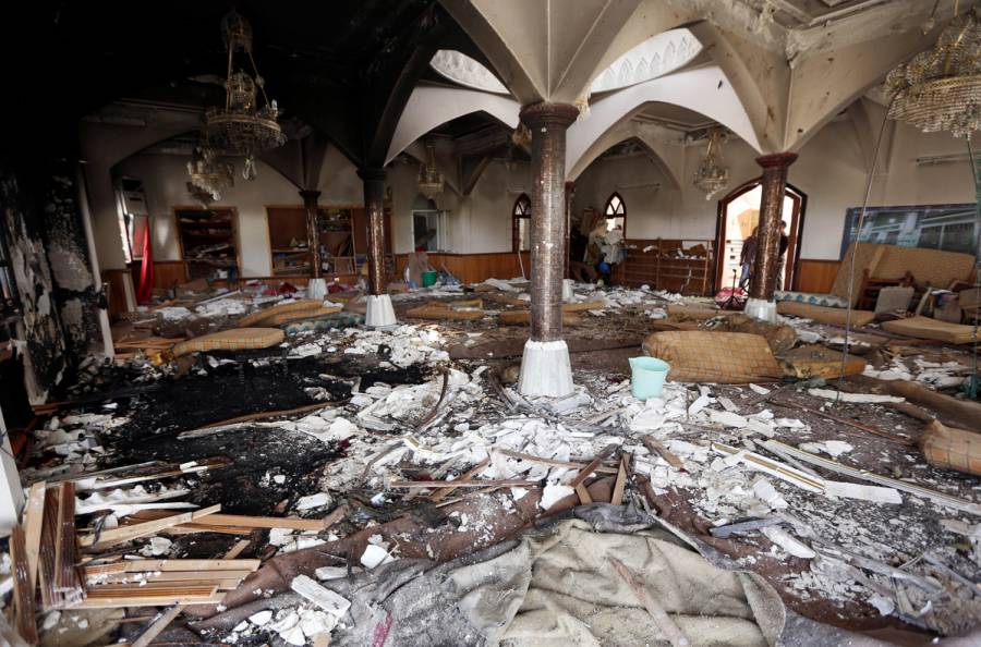 Ataque a mezquita en Afganistán deja al menos 18 muertos, incluyendo clérigo