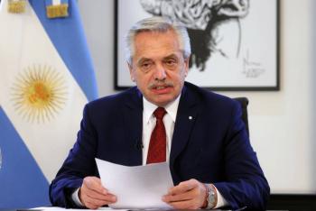 Alberto Fern&aacute;ndez condena el 