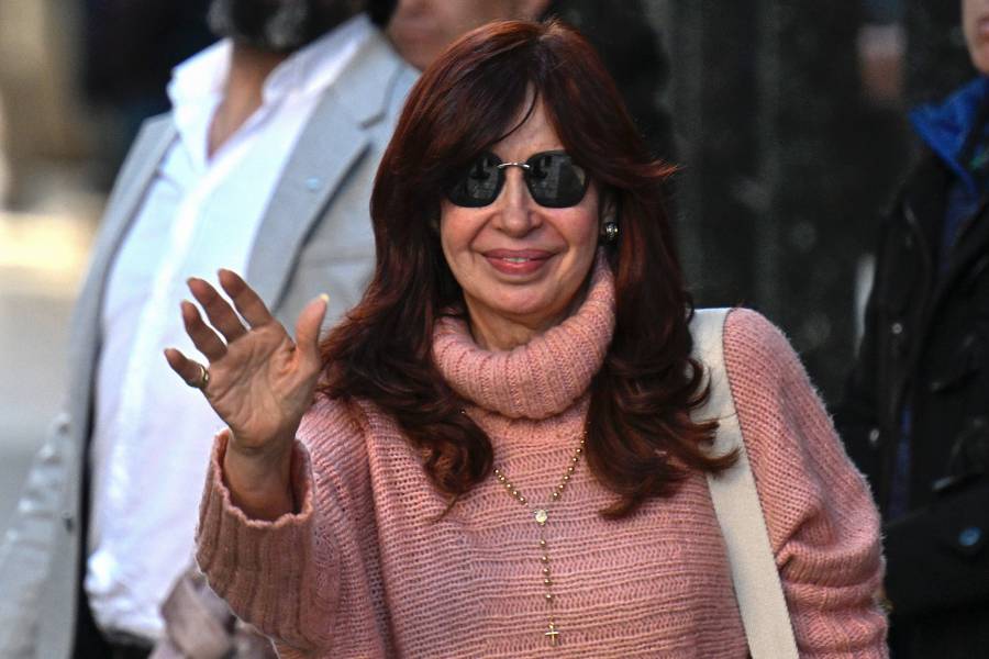 Reanudan juicio contra Cristina Kirchner en un clima crispado