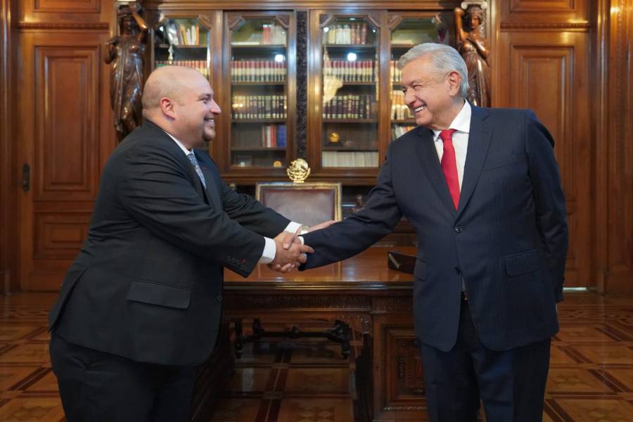 AMLO recibe cartas credenciales de seis embajadores