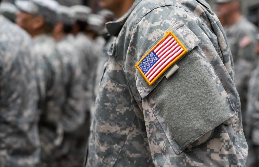 Tras polarización, advierten sobre peligro en relación civil-militar en EEUU