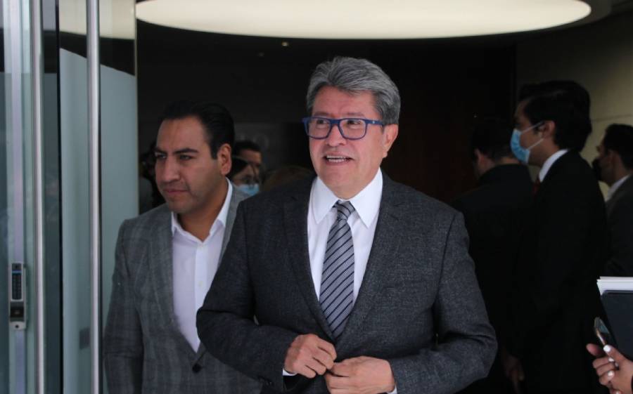 Sigo siendo opositor de la Guardia: Monreal