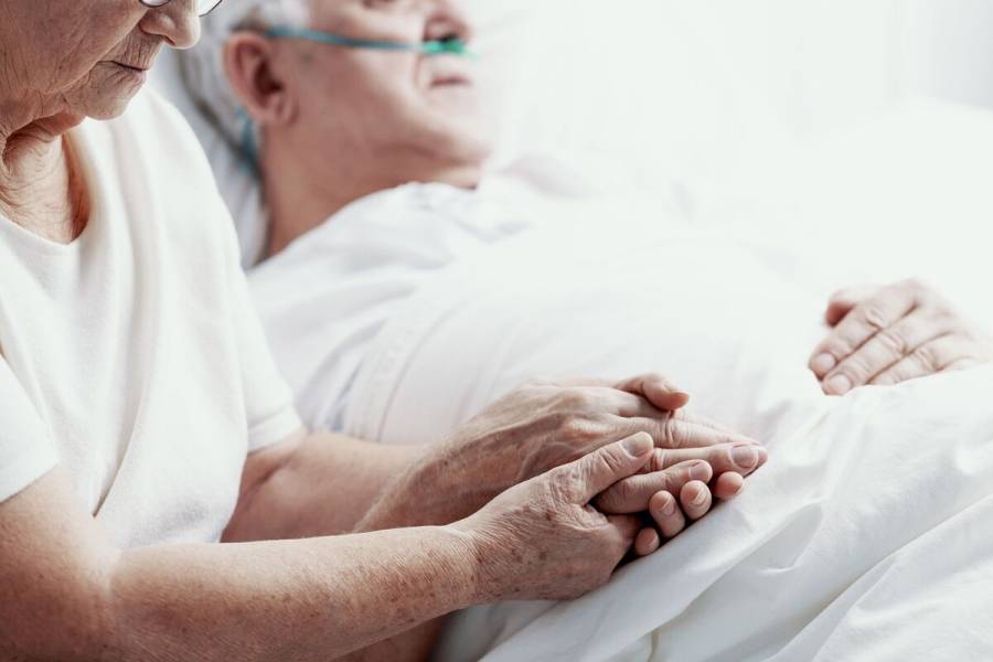 Aumenta cáncer en adultos mayores de 50 años a nivel mundial