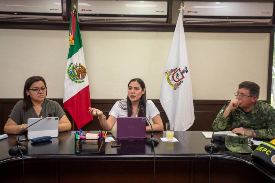 Reportan en Colima tres heridos graves y un desaparecido tras sismo de 7.7 grados