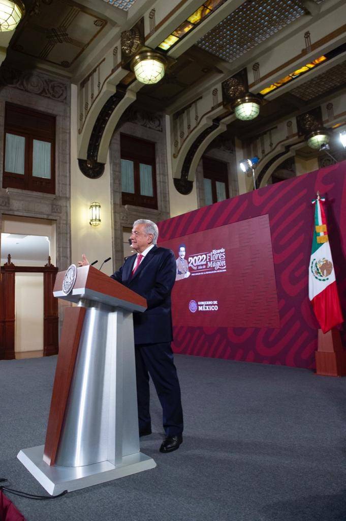 AMLO critica INAI, INE y Cofece, por servir a grupos privilegiados