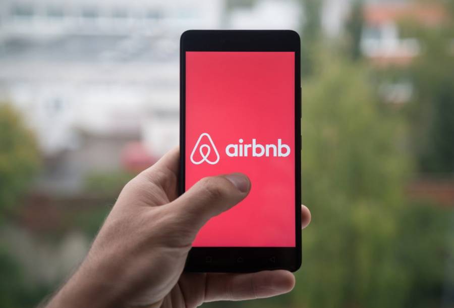 Huéspedes que reservaron en Airbnb apoyaron 97 mil empleos en México en 2021