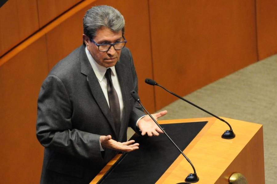 Monreal convocará a fuerzas políticas para presentar nueva iniciativa sobre Fuerzas Armadas en las calles