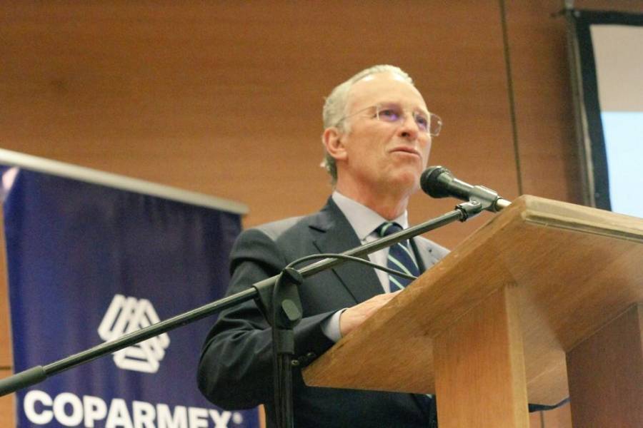 Urge Coparmex a oposición a presentar controversia constitucional por “militarización”