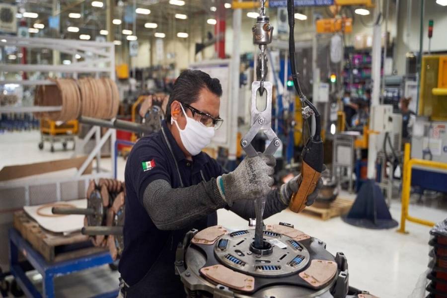 Crece actividad económica de México 0.42% en julio: Inegi