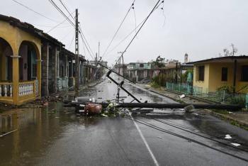 Poderoso hurac&aacute;n Ian deja destrozos en occidente de Cuba