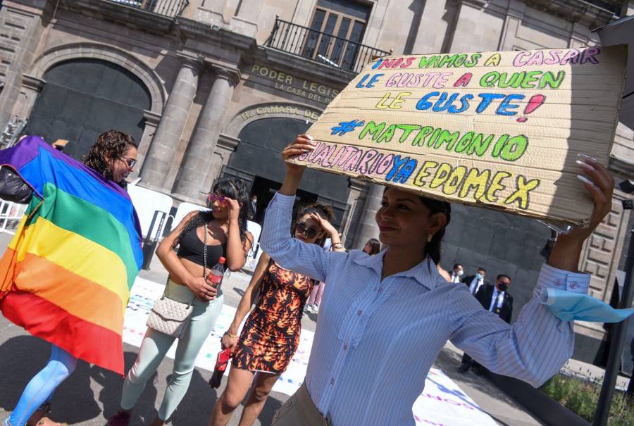 Aprueba Congreso de Edomex matrimonio igualitario en comisiones