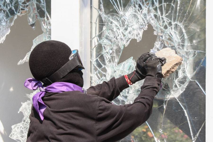 Canaco CDMX crítica actuación de los “bloques negros” en manifestaciones