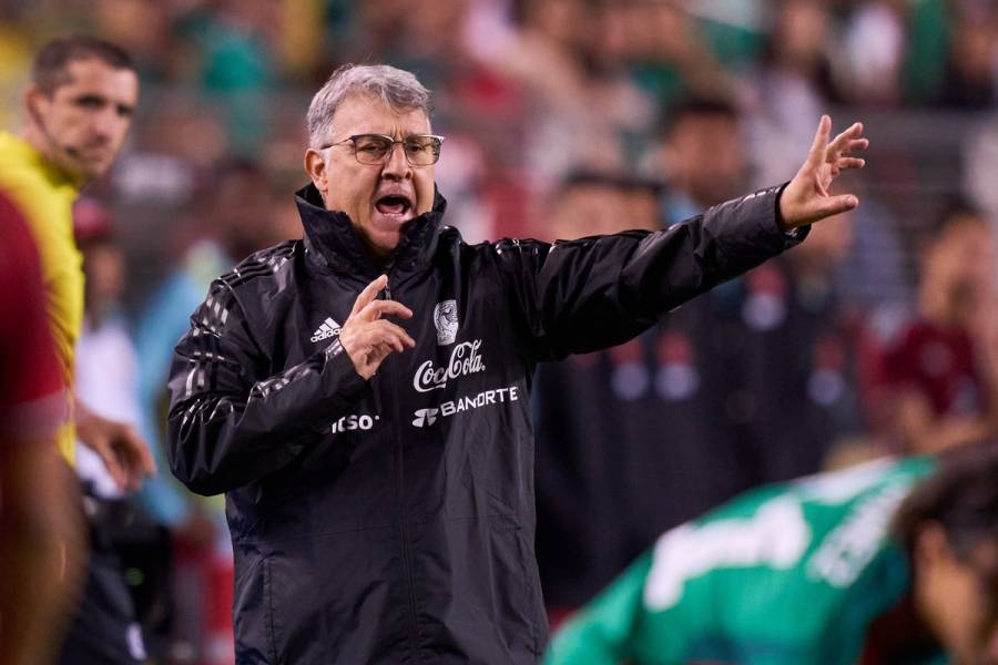 FMF reprueba las agresiones de aficionados contra Gerardo 'Tata' Martino