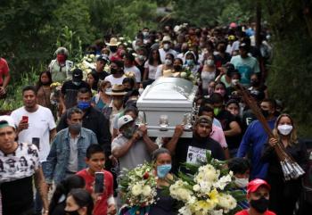 Asesinatos de ambientalistas bajan en 2021; México concentra la mayoría