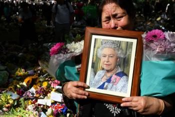 La reina Isabel II falleció de 