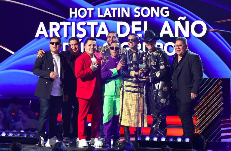 Grupo Firme logra el premio “Hot Latin Songs” Artista del Año