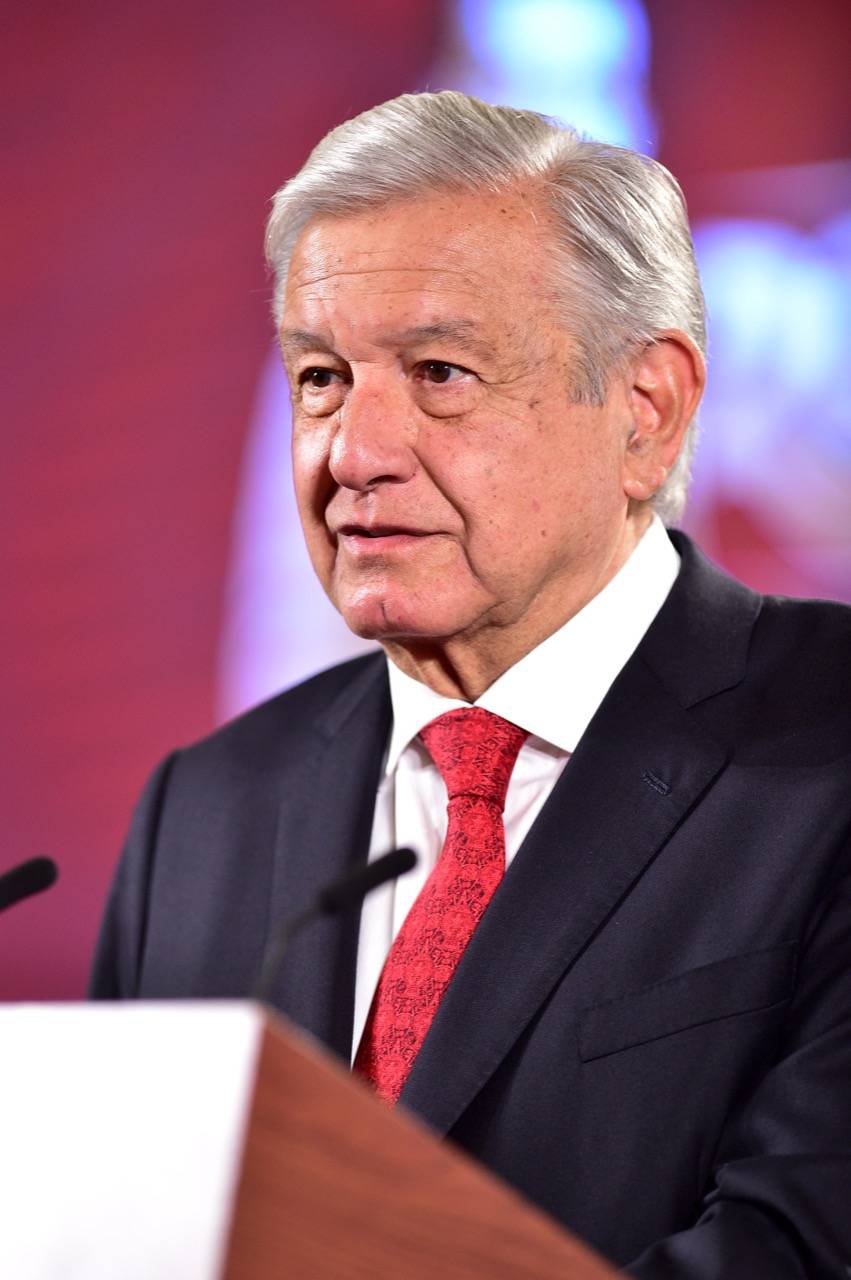 AMLO critica nominación de Zelenski a Nobel de Paz