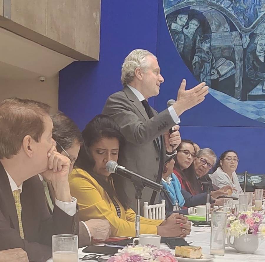 Alianza Va por México no puede continuar igual: Santiago Creel