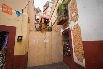 Clausuran el Callej&oacute;n del beso en Guanajuato