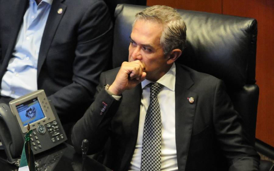Mancera rechazó que investigación en su contra causara presión a su voto por reforma militar