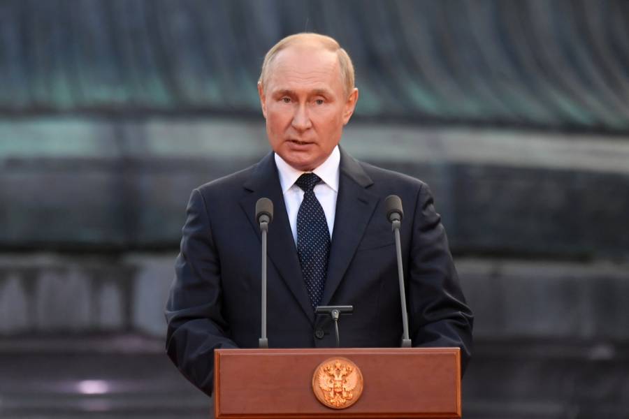 Vladimir Putin ratifica acuerdo de cooperación espacial entre México y Rusia