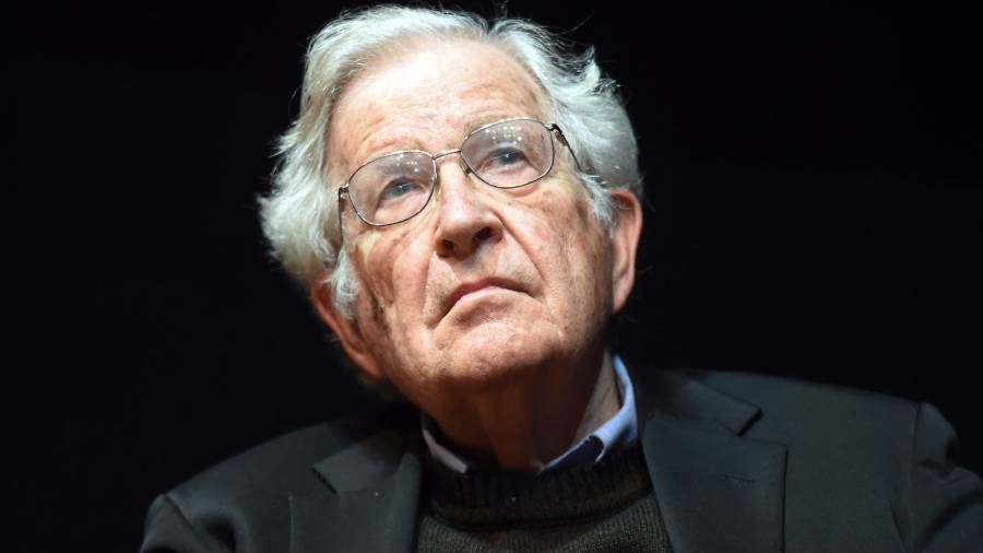 Chomsky asegura que elecciones en Brasil y EU determinan futuro de humanidad