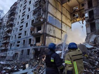 Zelensky muestra im&aacute;genes de Zaporiyia destruida; Ucrania adjudica los hechos a Rusia