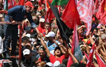 Juez proh&iacute;be a Lula asociar a Bolsonaro con canibalismo en campa&ntilde;a electoral en Brasil