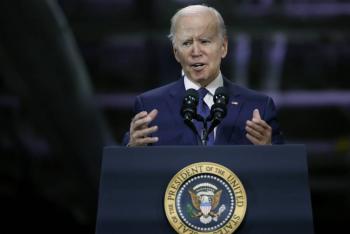 Biden promete a Zelenski el env&iacute;o de 