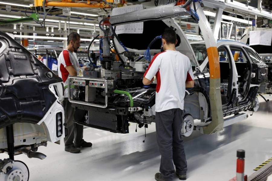 Tlaxcala, Tabasco, Chiapas, Coahuila, Colima y México, con mayor producción industrial