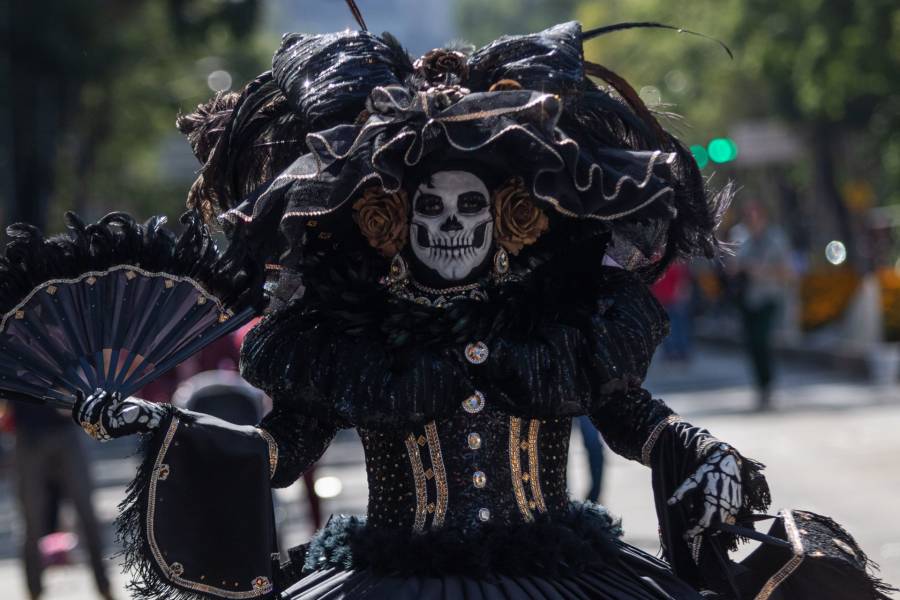 Por primera vez, Zócalo capitalino tendrá alumbrado por Día de Muertos