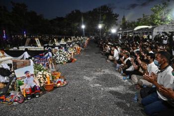 Tailandia despide a las v&iacute;ctimas de la matanza en guarder&iacute;a