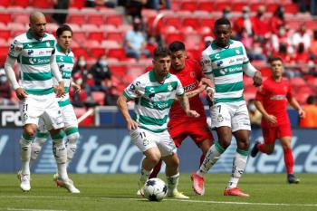 Diablos rescatan triunfo ante Santos