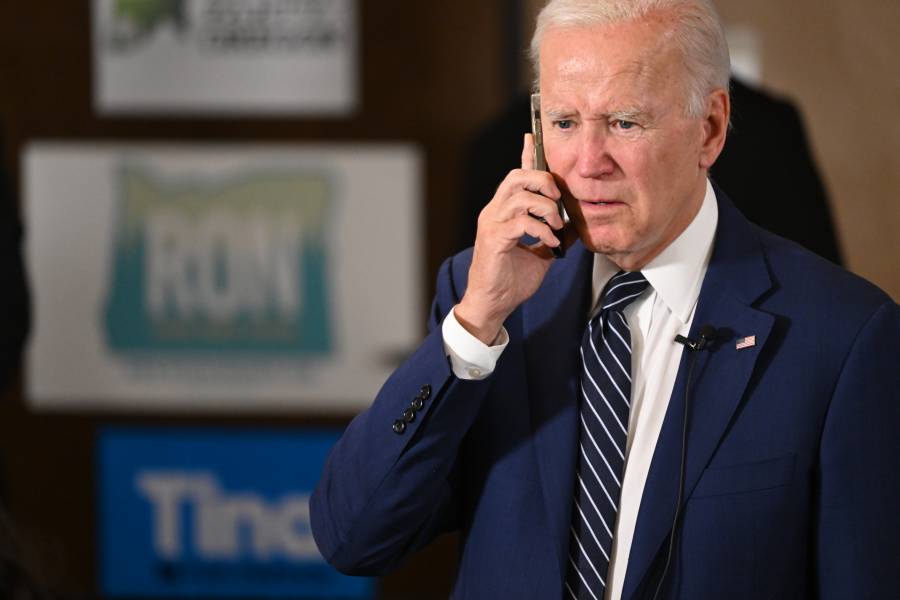 Manifestantes salen de nuevo a las calles de Irán y reciben apoyo de Biden