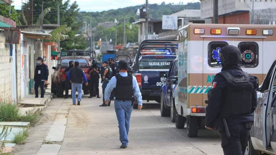 13 hospitalizados y un muerto tras intoxicarse con comida en fiesta en Chiapas