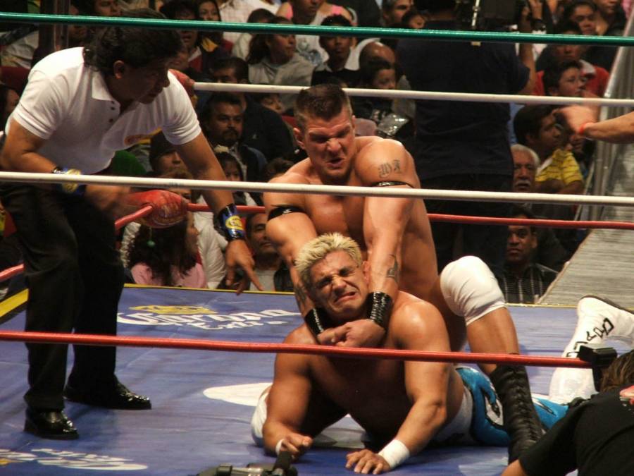Detienen al luchador Shocker en Chiapas por alterar el orden en la v&iacute;a p&uacute;blica