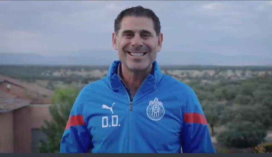 Fernando Hierro, nuevo director deportivo de las Chivas