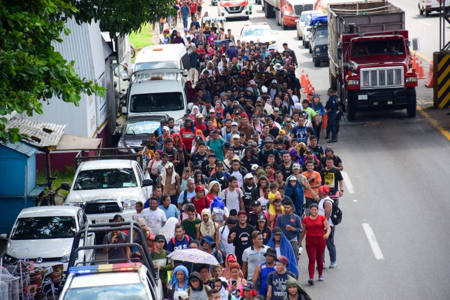 Miles de migrantes venezolanos permanecen varados en el sureste de México
