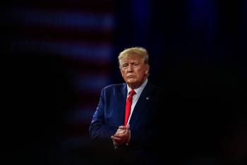 Informe revela que Trump trat&oacute; de bloquear informaci&oacute;n precisa sobre Covid-19