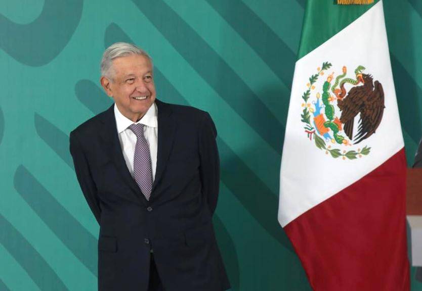 Tener un poco de verguenza y renunciar, pide AMLO a fiscales transexenales