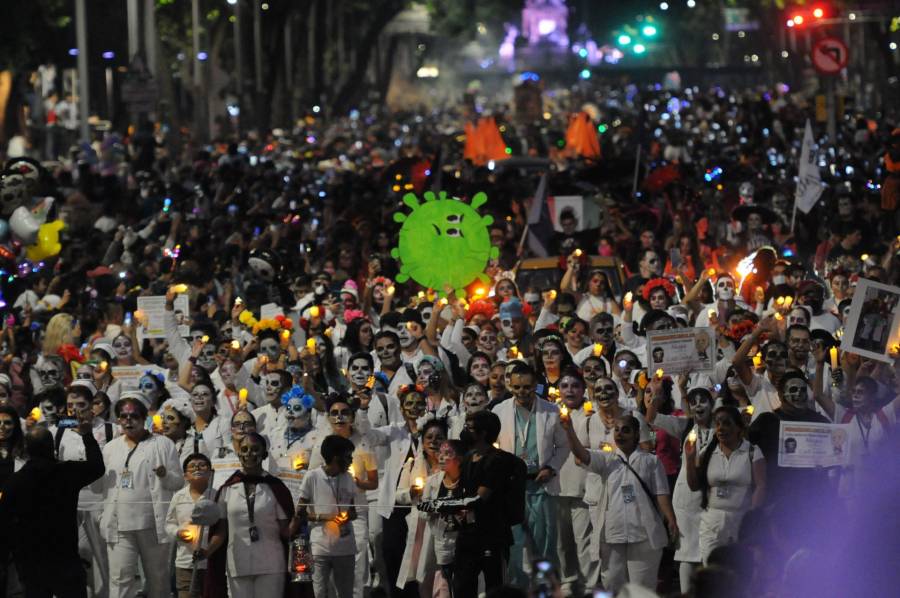Realizan Procesión de Catrinas 2022 sobre Paseo de la Reforma
