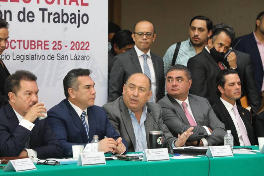 Integran grupo de trabajo para análisis de propuestas en materia electoral: Ignacio Mier