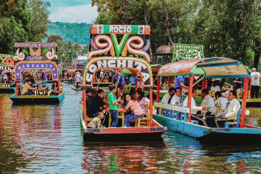 Unen esfuerzos Gobierno capitalino, UNESCO y Airbnb para convertir CDMX en capital de turismo creativo