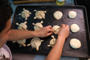 Supervisa COPRISEM labor de panaderías por festejo de día de muertos