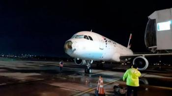Avi&oacute;n de Latam aterriz&oacute; de emergencia en Paraguay sin un motor por tormenta