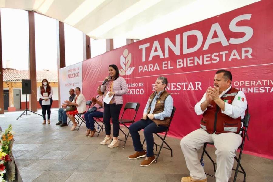 Tandas de 6 mp y Banco del Bienestar fortalecen econom&iacute;a en Valle de Bravo