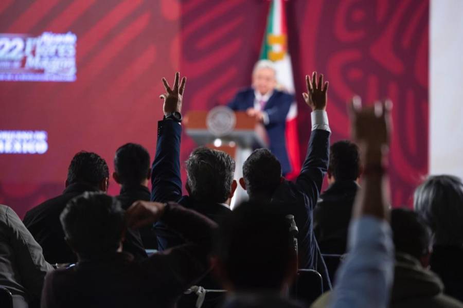 Presidente destaca buena relación con la Iglesia