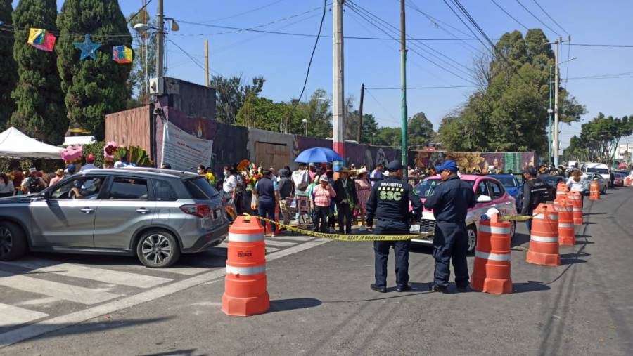 En Día de Muertos, Iztapalapa registra saldo blanco en 10 panteones
