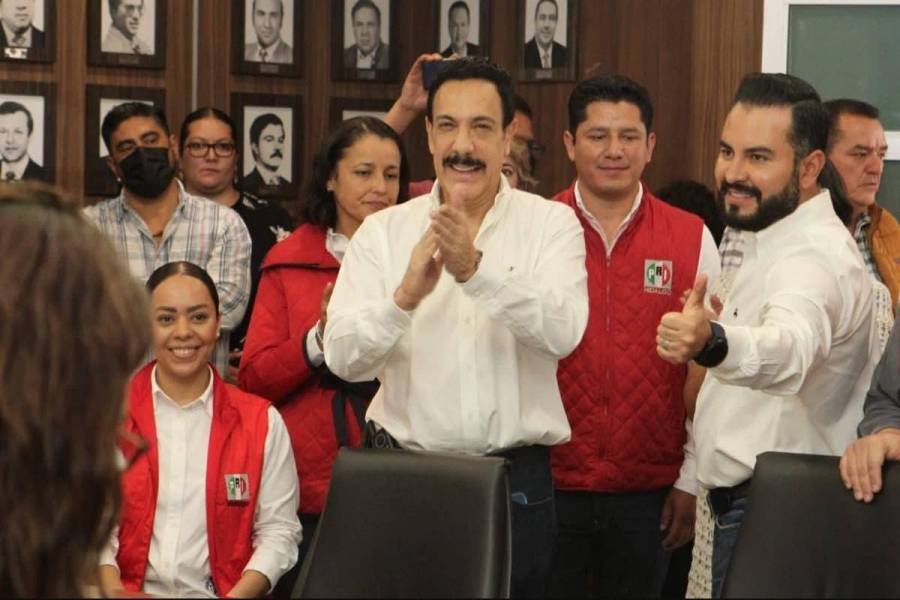 Con el PRI, Omar Fayad se suma como posible candidato a la presidencia en 2024
