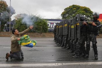 Equipos de Lula y Bolsonaro inician el jueves transici&oacute;n mientras remiten protestas en Brasil